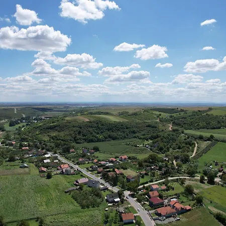 アパート Filipovic ヴルドニーク